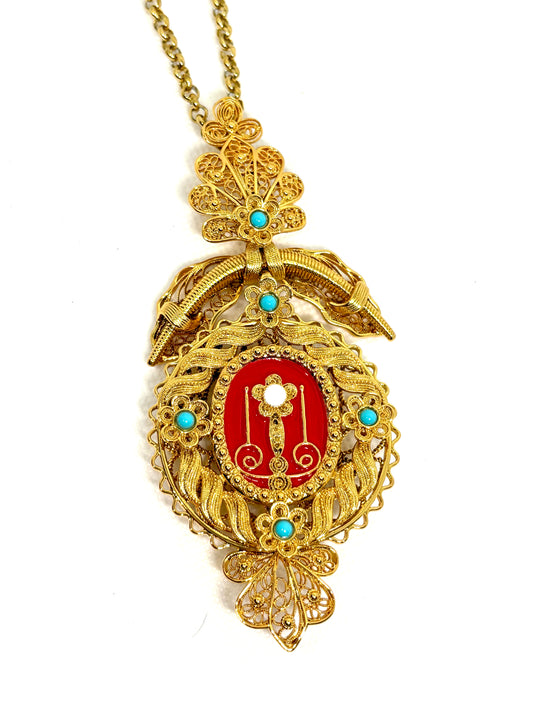 COLLIER AVEC PENDENTIF D11
