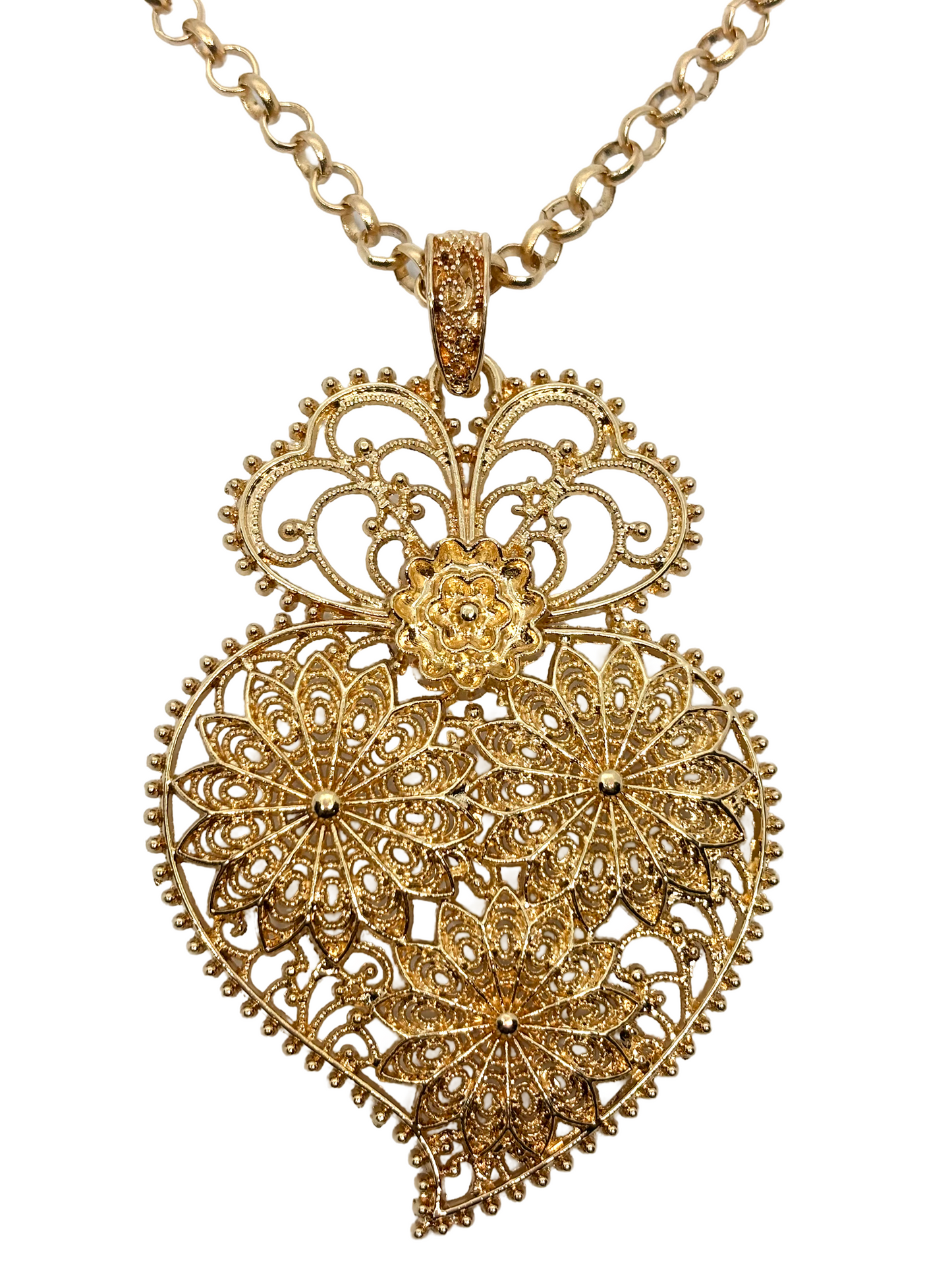 CHAINE AVEC CORACAO DE VIANA B16