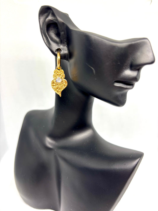 BOUCLES DOREILLES CORACAO DE VIANA AVEC DIAMANT A30
