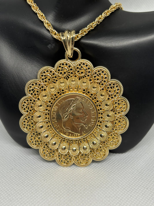 COLLIER NAPOLEON