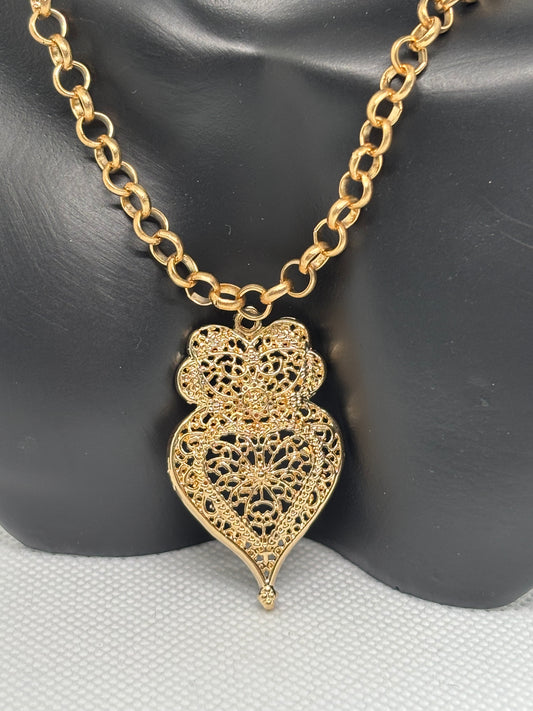 COLLIER AVEC CORACAO DE VIANA B26
