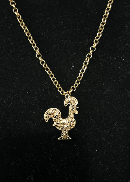 CHAINE AVEC PETIT PENDENTIF GALO DE BARCELOS
