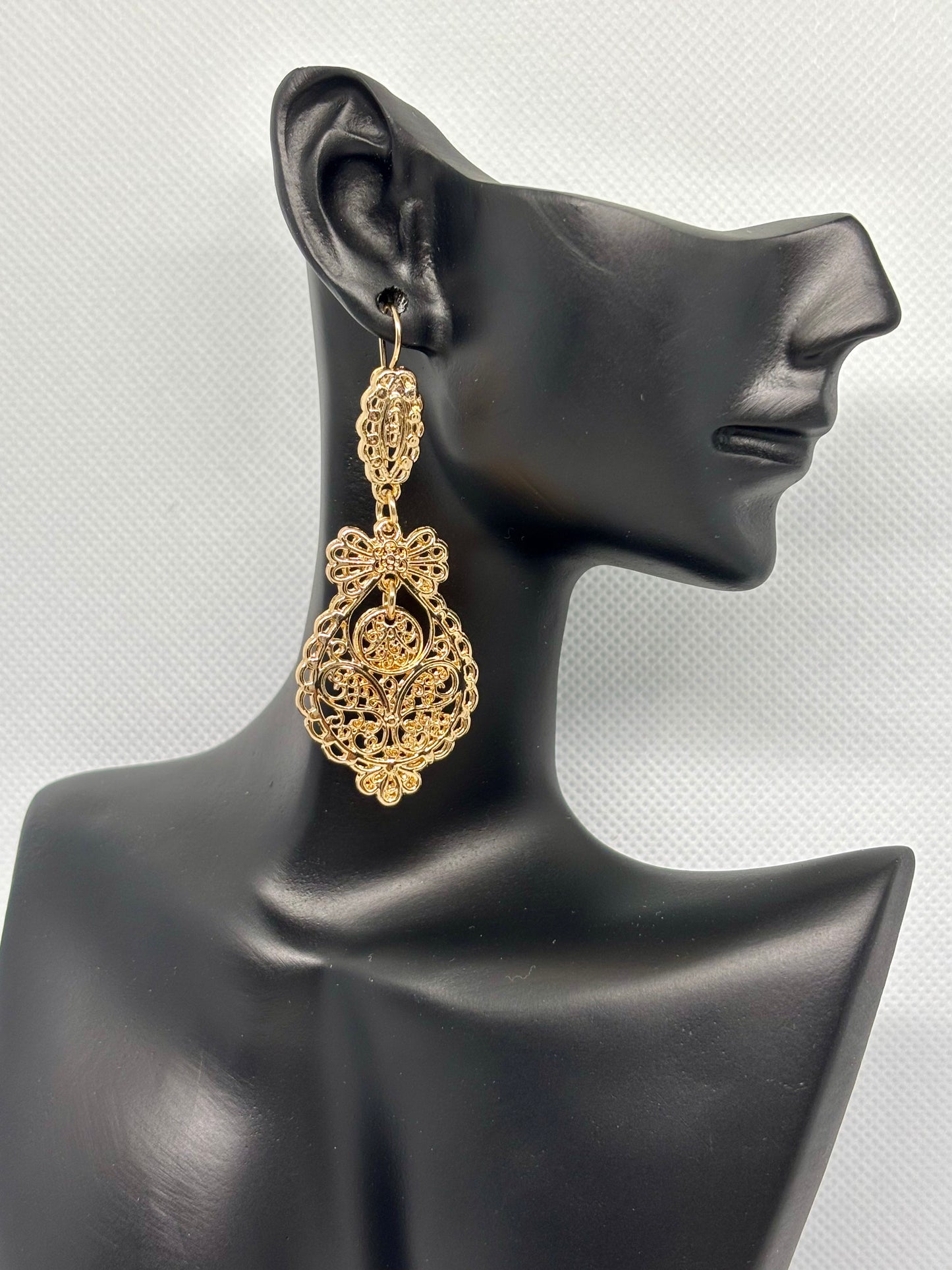 BOUCLES D'OREILLE RAINHA A16