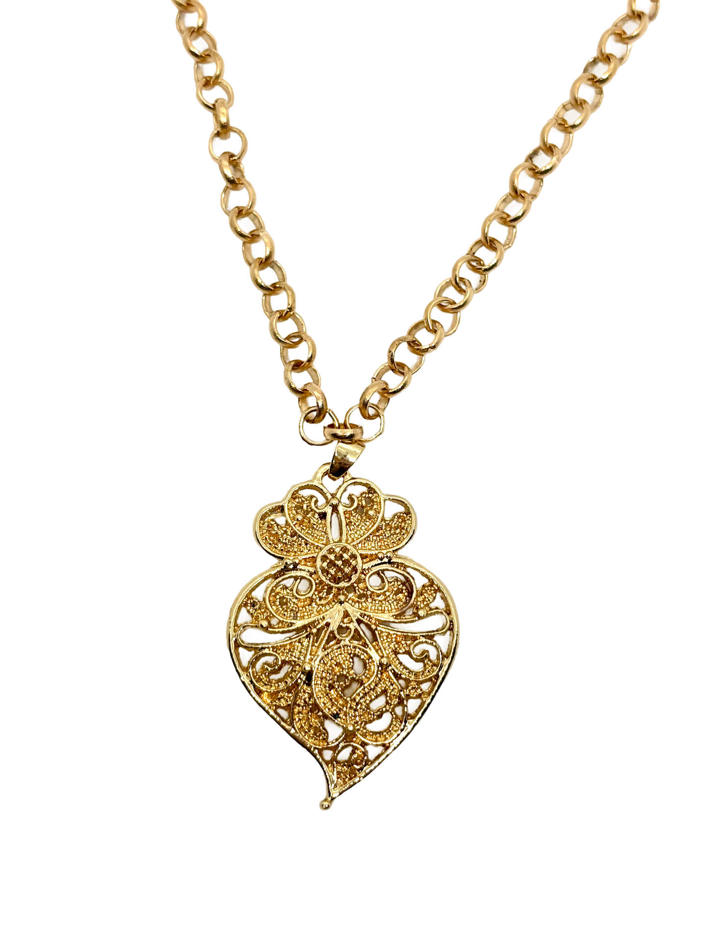 CHAINE AVEC PENDENTIF CORACAO DE VIANA B6