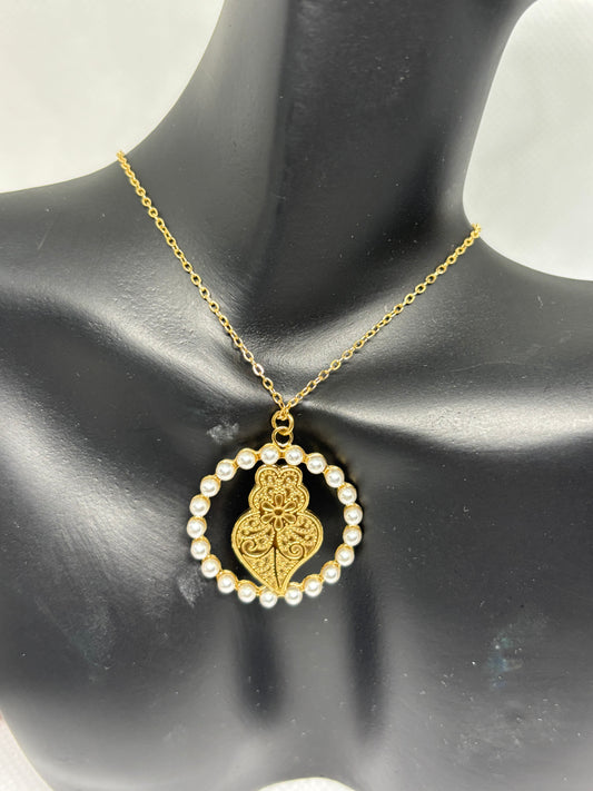 COLLIER FIN AVEC CORACAO DE VIANA